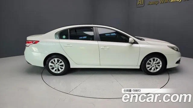 Renault-KoreaSamsung SM5 2014 thumb 4