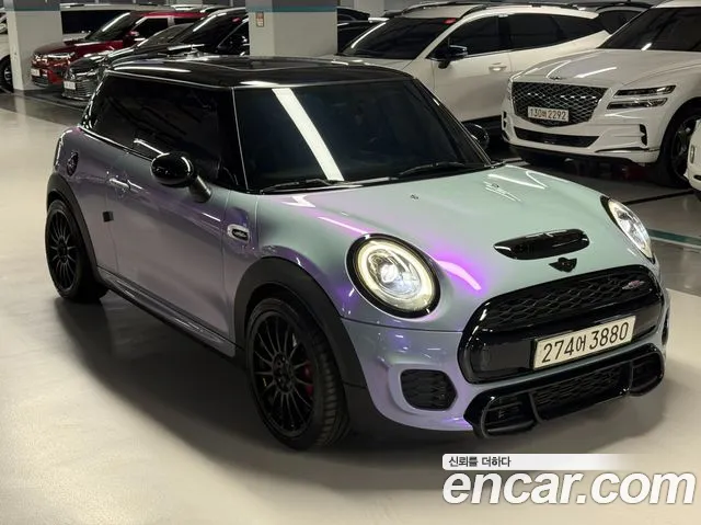 MINI Hatch 2017 thumb 2