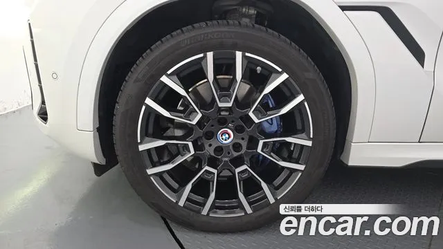 BMW X6 2023 thumb 5