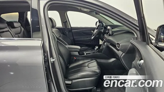 Hyundai Santa Fe 2018 thumb 10