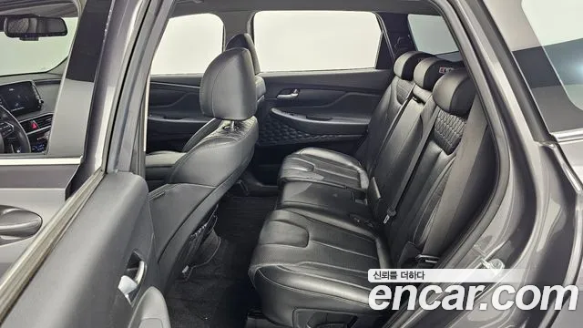 Hyundai Santa Fe 2018 thumb 11