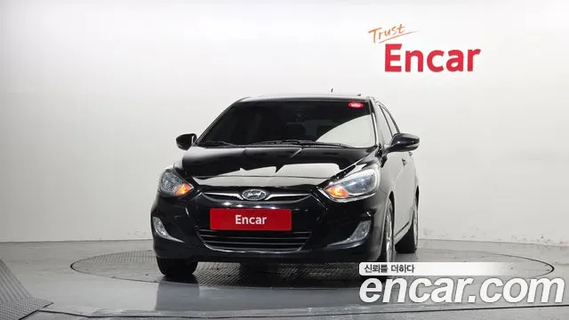 Hyundai Accent 2012 thumb 3