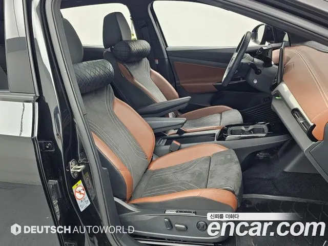 Volkswagen ID.4 2023 thumb 10
