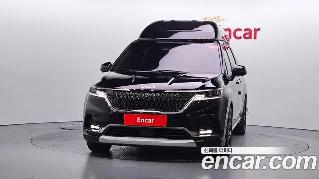 Kia Carnival 2023 thumb 3