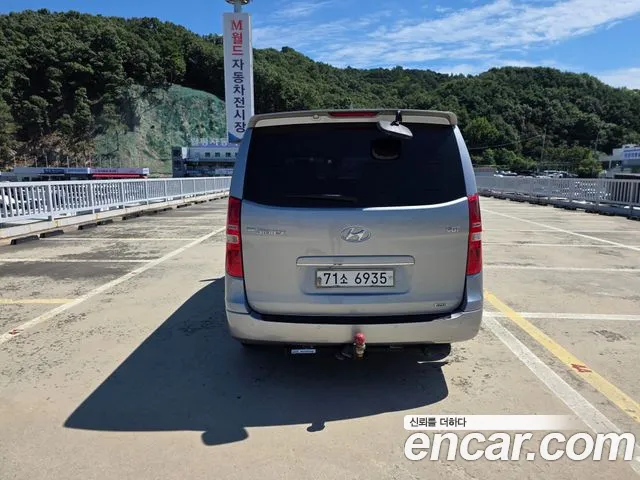 Hyundai Starex 2013 thumb 3