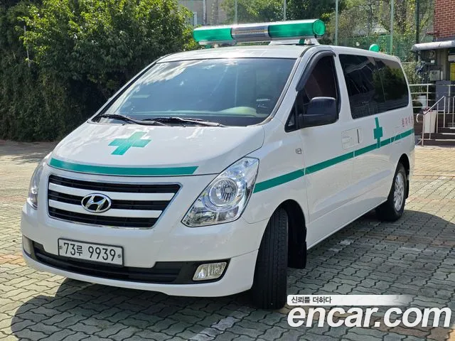Hyundai Starex 2016 thumb 3