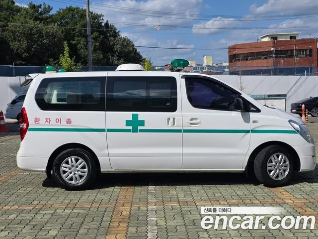Hyundai Starex 2016 thumb 8