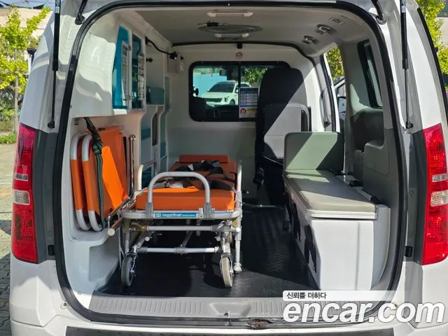 Hyundai Starex 2016 thumb 9