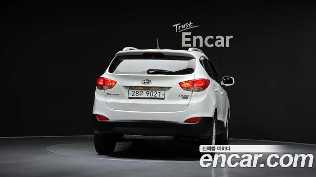 Hyundai Tucson 2010 thumb 4