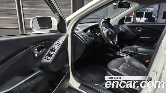 Hyundai Tucson 2010 thumb 10