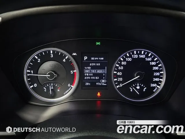 Hyundai Santa Fe 2018 thumb 8
