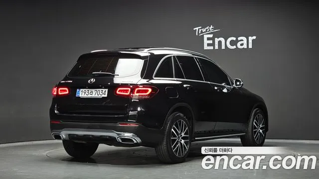 Mercedes-Benz GLC 2022 thumb 2