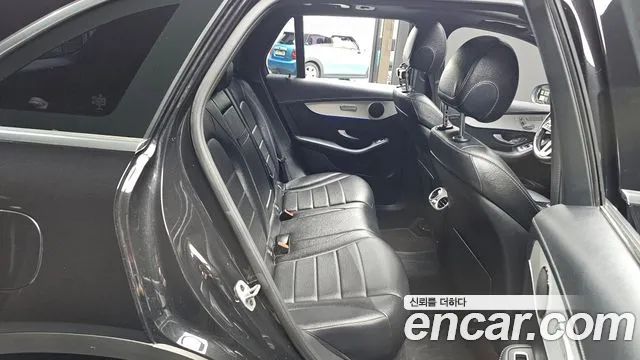 Mercedes-Benz GLC 2022 thumb 11