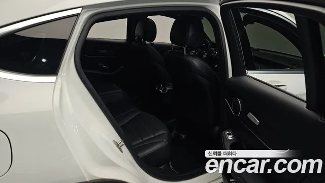 Mercedes-Benz GLC 2020 thumb 12