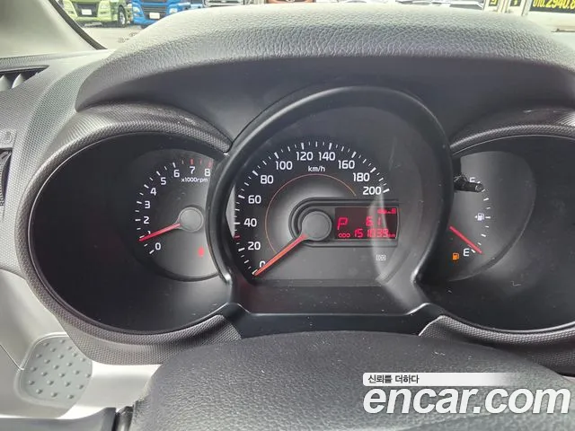 Kia Ray 2014 thumb 9