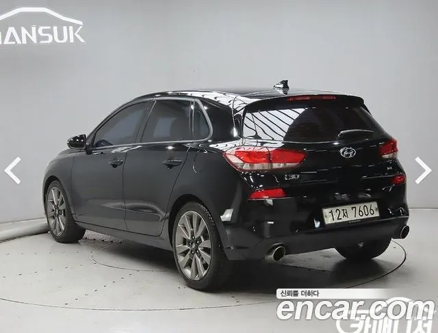 Hyundai i30 2017 thumb 3