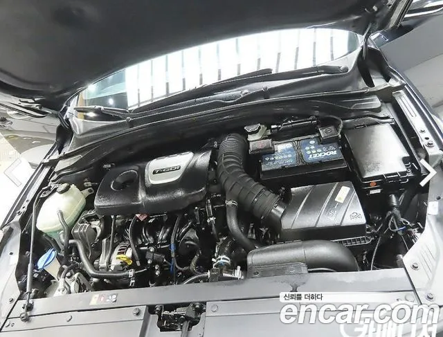 Hyundai i30 2017 thumb 7
