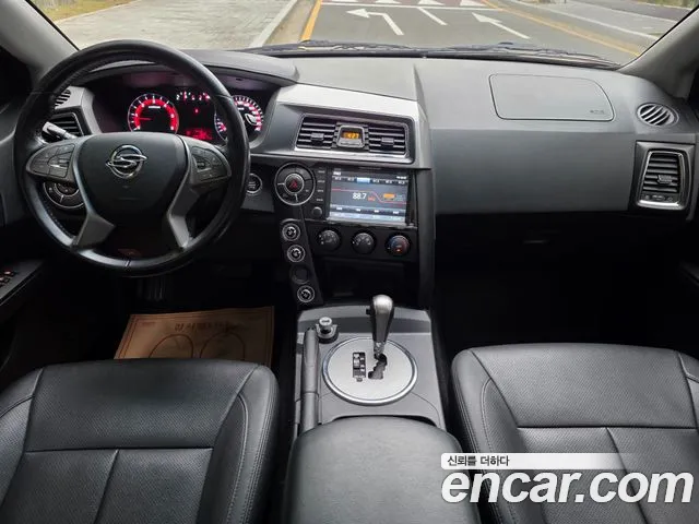 KG_Mobility_Ssangyong KORANDO 2016 thumb 10