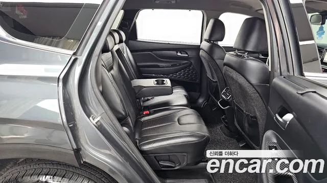 Hyundai Santa Fe 2018 thumb 12