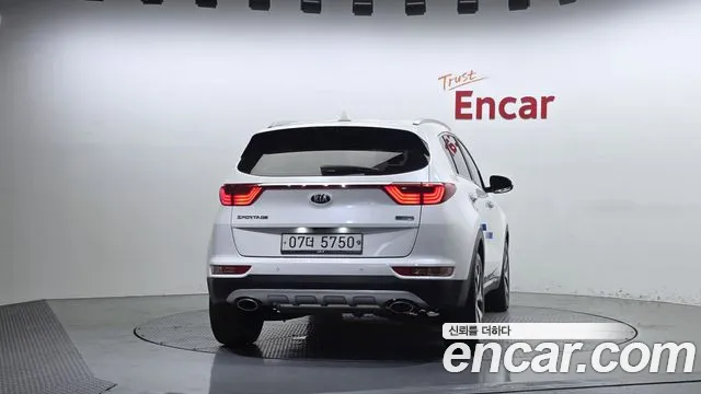 Kia Sportage 2016 thumb 4