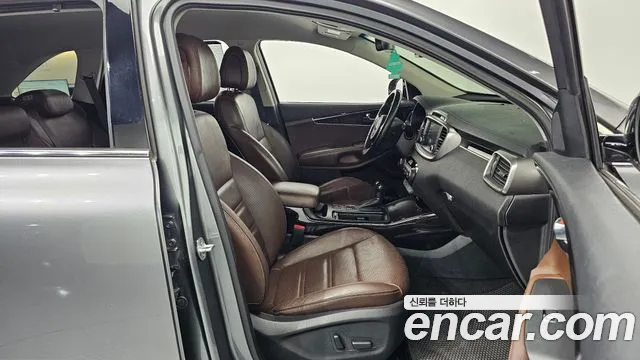 Kia Sorento 2015 thumb 10
