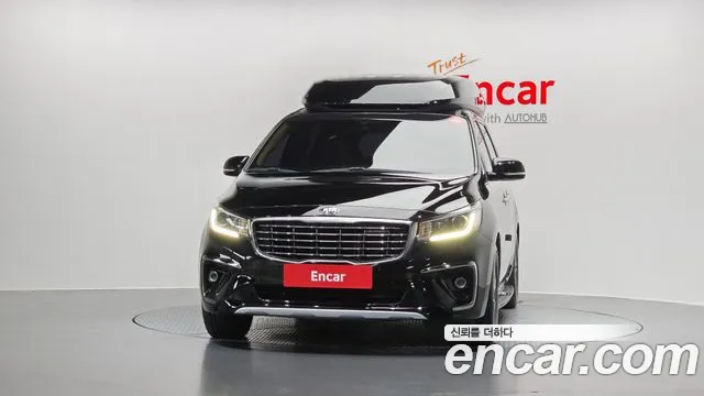 Kia Carnival 2019 thumb 3