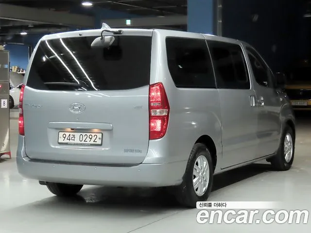 Hyundai Starex 2020 thumb 4