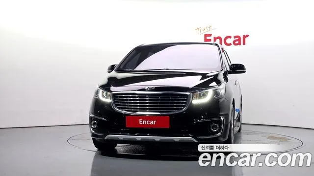 Kia Carnival 2017 thumb 3