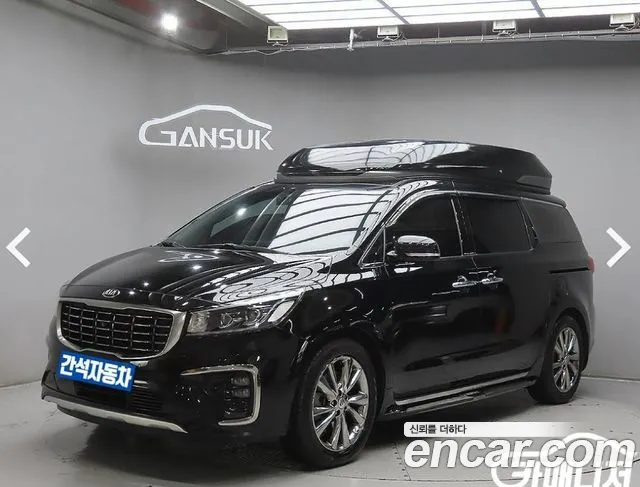 Kia Carnival 2018 thumb 2
