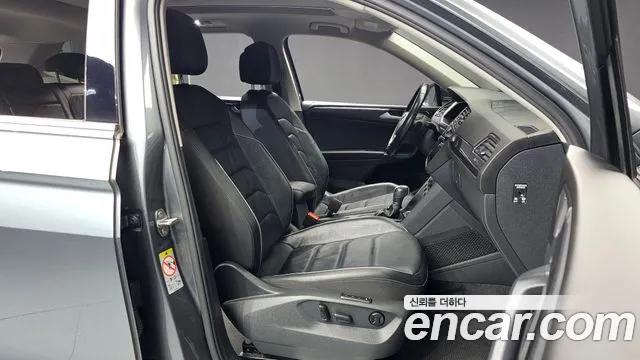 Volkswagen Tiguan 2018 thumb 11