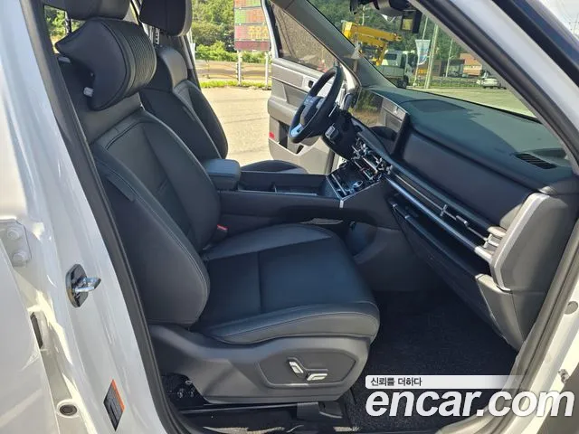 Hyundai Santa Fe 2025 thumb 12
