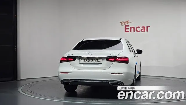 Mercedes-Benz E-Класс 2022 thumb 4