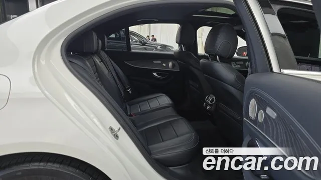 Mercedes-Benz E-Класс 2022 thumb 12