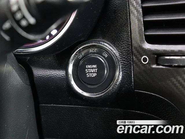 Kia K3 2013 thumb 10
