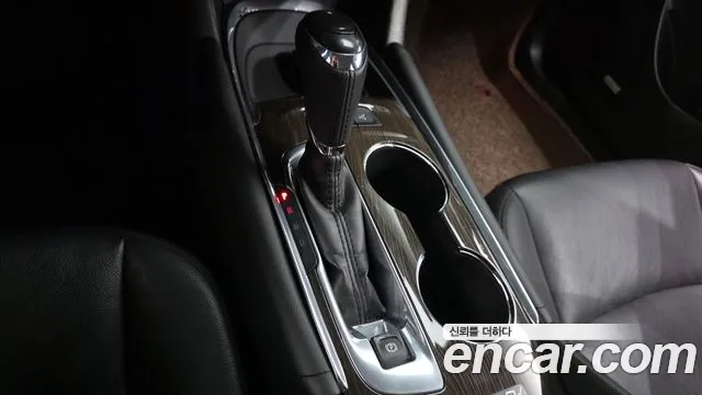 ChevroletGMDaewoo Malibu 2017 thumb 9