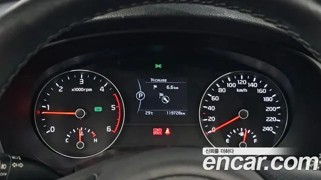 Kia Sportage 2016 thumb 8