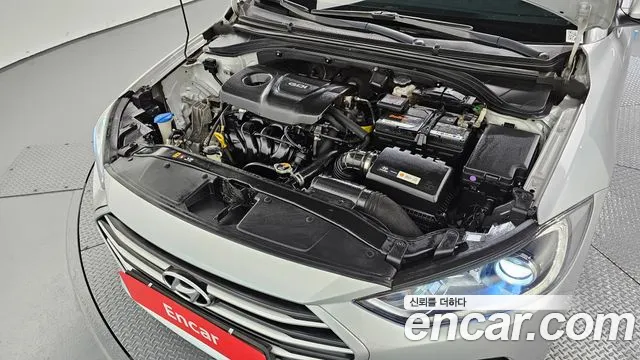 Hyundai Avante 2016 thumb 6