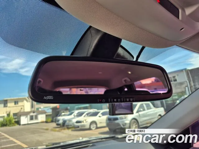 Renault-KoreaSamsung Koleos 2018 thumb 10
