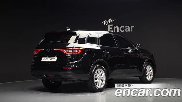 Renault-KoreaSamsung Koleos 2018 thumb 2