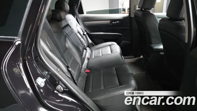 Renault-KoreaSamsung Koleos 2018 thumb 12
