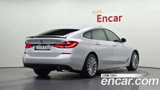 BMW Gran Turismo 2019 thumb 2