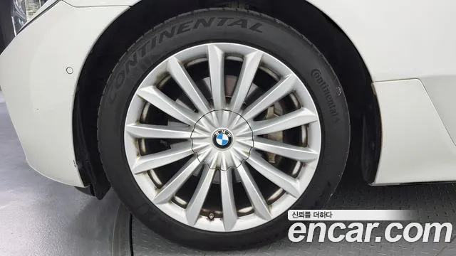 BMW Gran Turismo 2019 thumb 5
