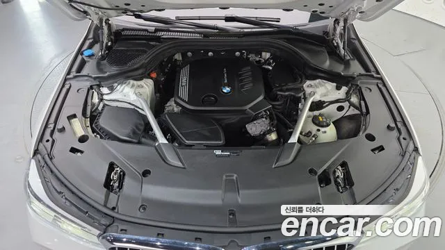 BMW Gran Turismo 2019 thumb 6