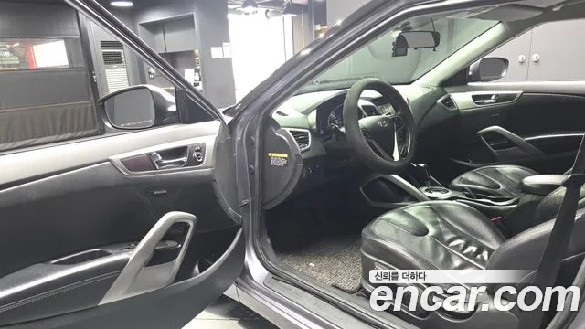 Hyundai Veloster 2011 thumb 10
