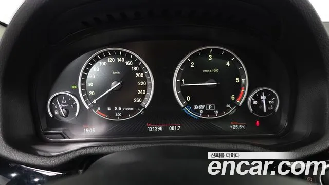 BMW X3 2015 thumb 8