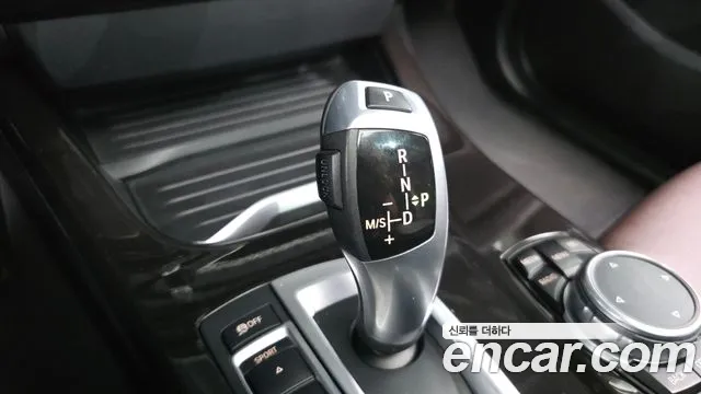 BMW X3 2015 thumb 9