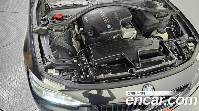 BMW 4-Series 2013 thumb 5