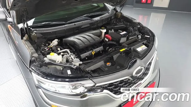 Renault-KoreaSamsung Koleos 2020 thumb 6