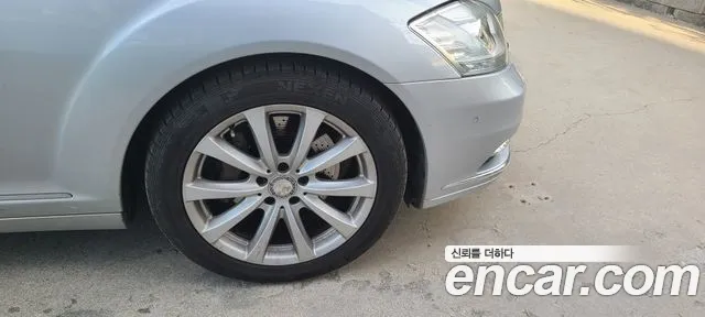 Mercedes-Benz S-Класс 2010 thumb 3
