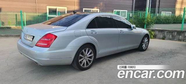 Mercedes-Benz S-Класс 2010 thumb 9